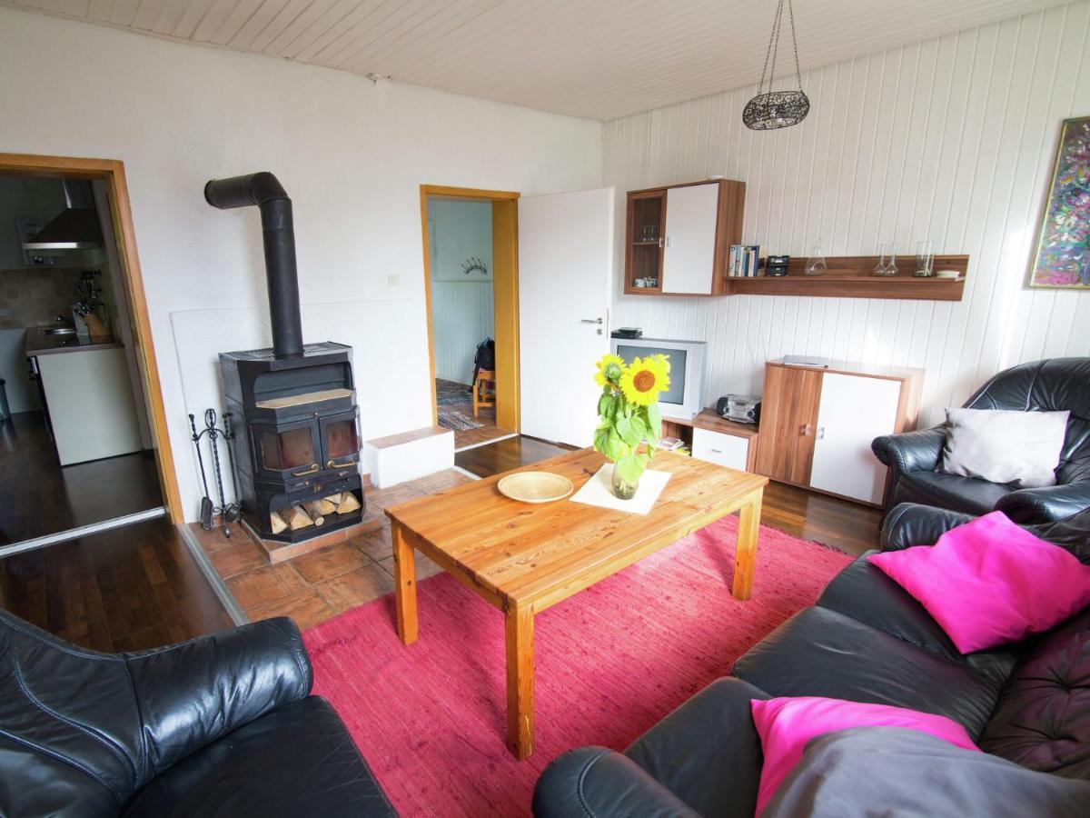 Spacious Holiday Home In Hesse With Garden ヴァルデック エクステリア 写真