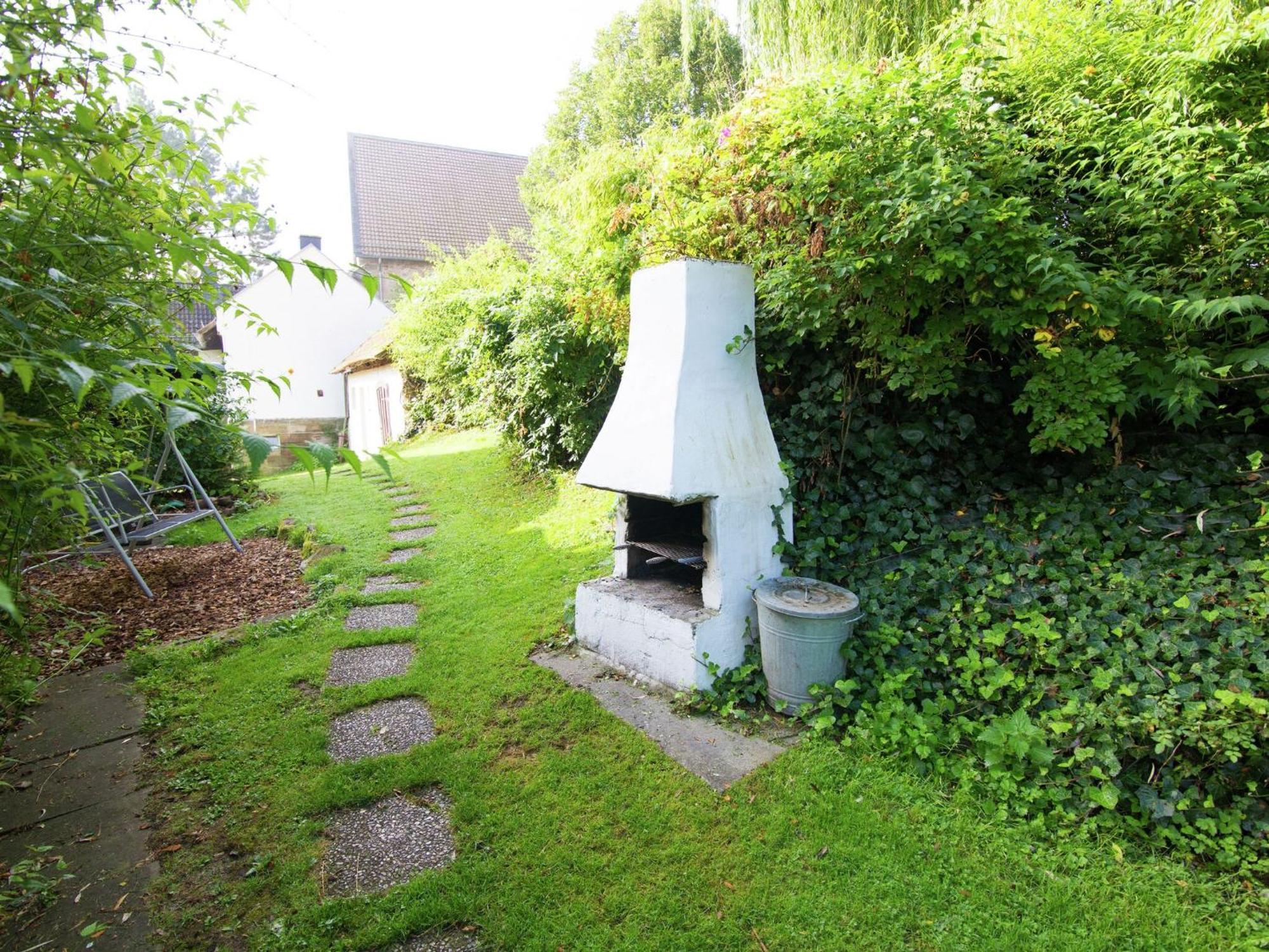 Spacious Holiday Home In Hesse With Garden ヴァルデック エクステリア 写真
